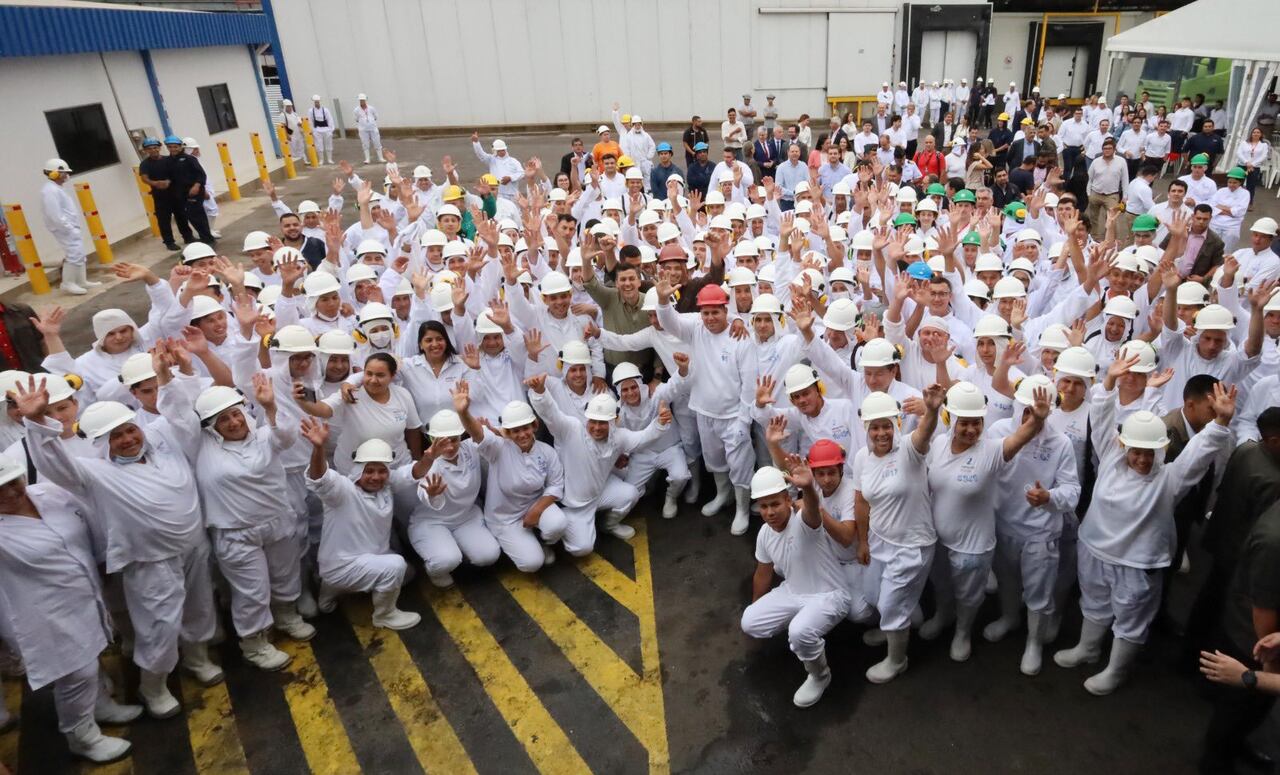 Luego de 25 años, partió el primer contenedor con carne paraguaya a Estados Unidos. Foto: Gentileza