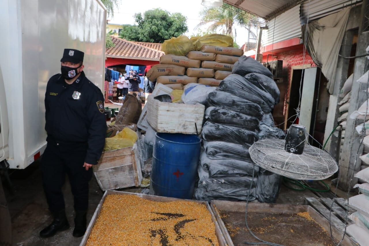 La mayor parte de la carga eran alimentos imperecederos | Foto: Ministerio público
