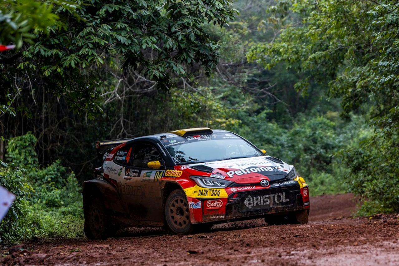 El barro puso en aprietos a los pilotos. Foto: Gentileza