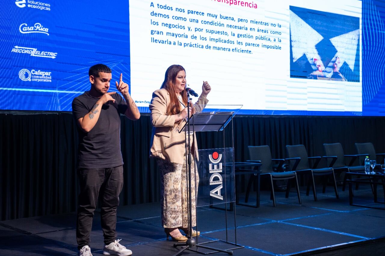 Mariam Estigarribia, de la Asociación Paraguaya de Compliance. Foto: Gentileza