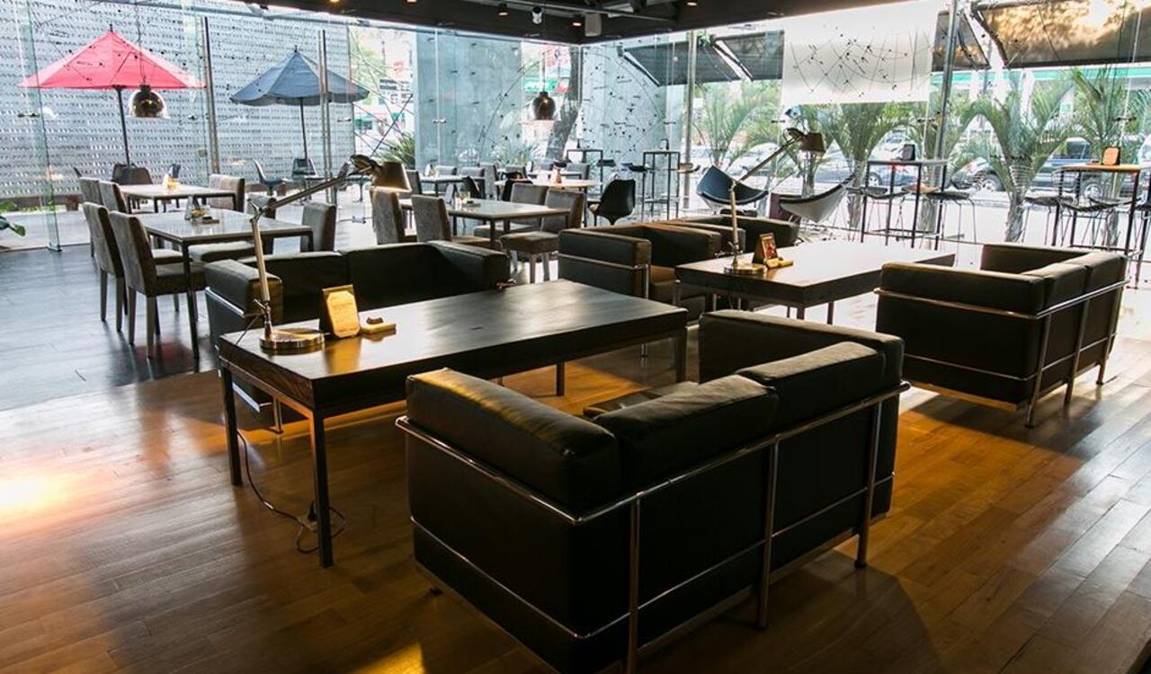 Desde AsobarPy piden al Gobierno la extensión del horario hasta las 02 am. Foto referencial / Tripadvisor.