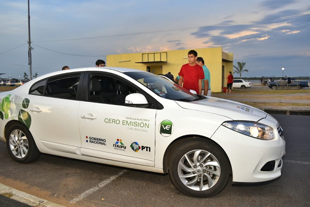 Plantean alianza para vehículos eléctricos. Foto: Ilustración / Itaipú.