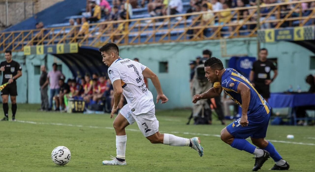 Luqueño mide a Trinidense. Foto: CST