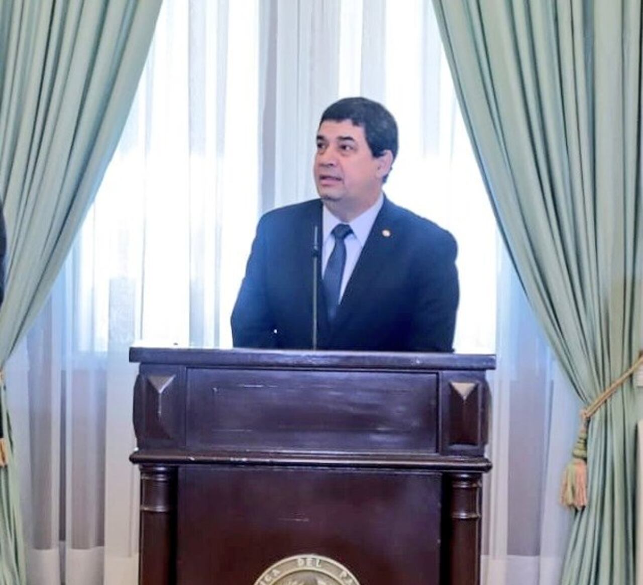 Hugo Velazquez convocó a los diferentes poderes del Estado para una reunión.