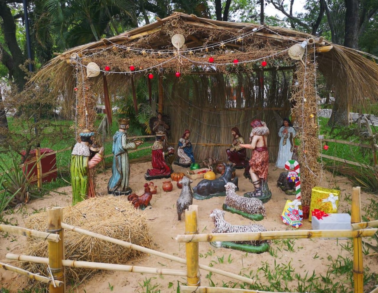 La colocación del pesebre es una tradición en las familias paraguayas. Foto: SNC.