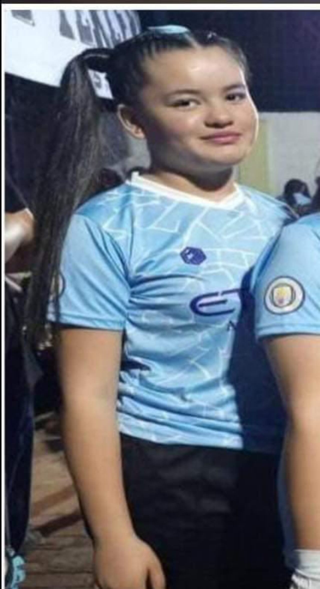 Madre clama ayuda para encontrar a su hija de 13 años