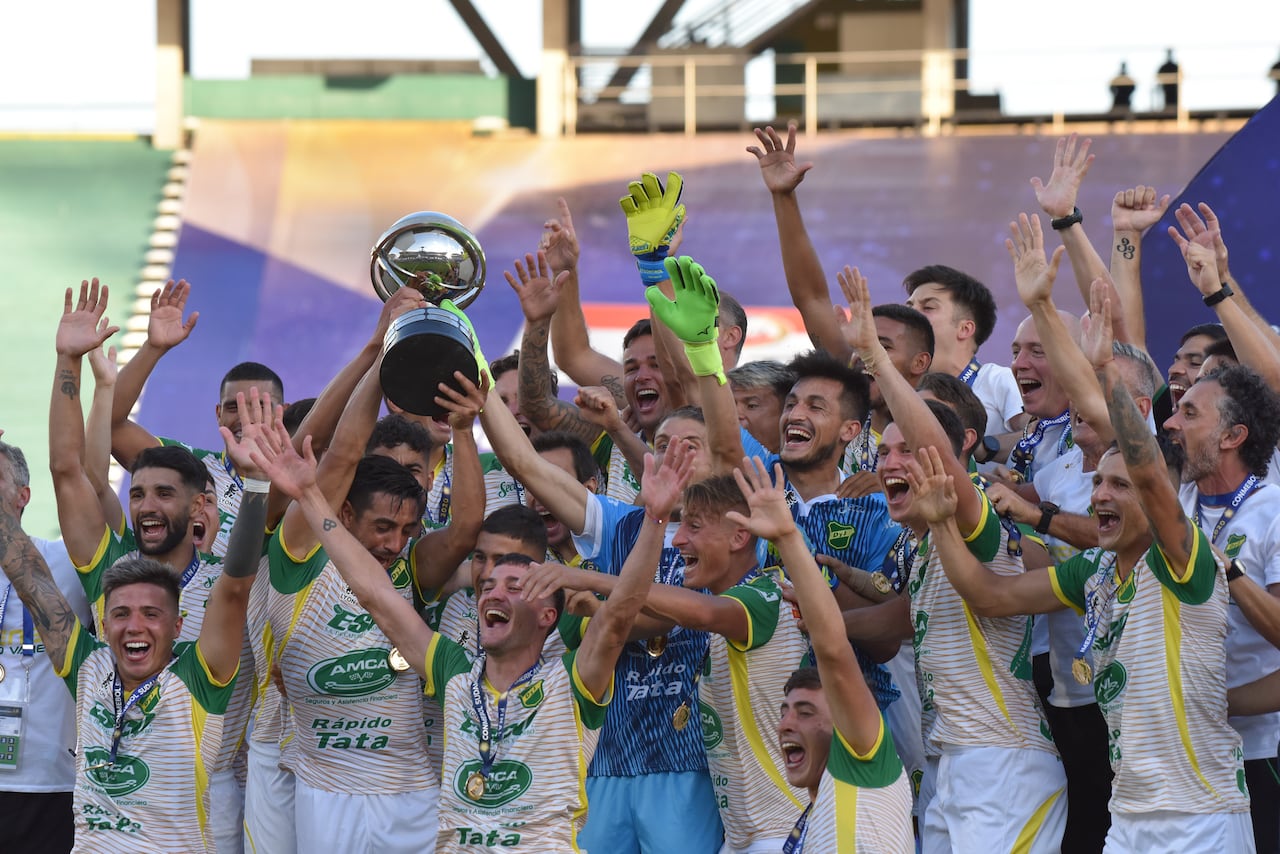 Defensa y Justicia se consagró campeón de la Sudamericana. Foto: Conmebol