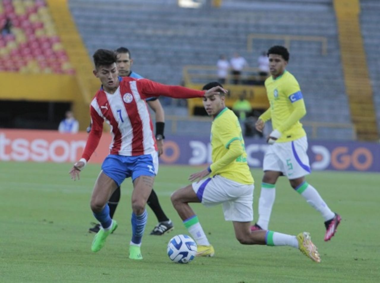 Albirroja Sub 20 cayó ante Brasil y complica sus chanches de ir al Mundial. Foto: Albirroja