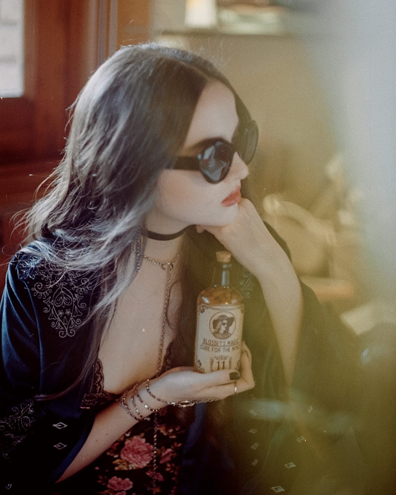 “Falling Apart”, segundo adelanto de Ana Blosset. Foto: Gentileza