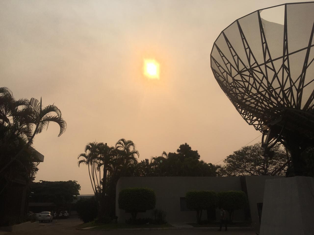 La intensa humareda se registra en gran parte del Departamento central.(Photo: Jose Heid)